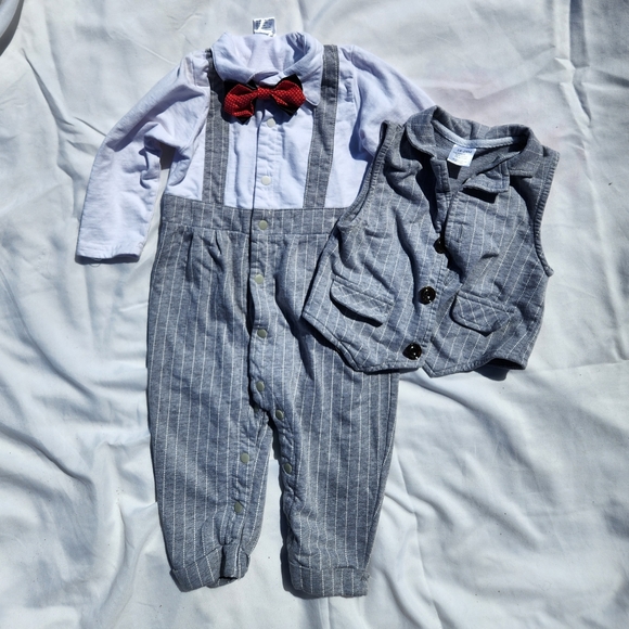 HOSUKKO Baby Boy Suit, One-Piece Romper & Vest & Bowtie (18 - 24 Months) - Picture 2 of 5